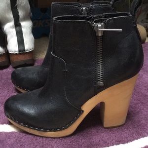Dolce Vita clog boots